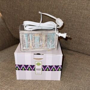 Scentsy wax melt fragrance full size warmer Home wherever I’m with you